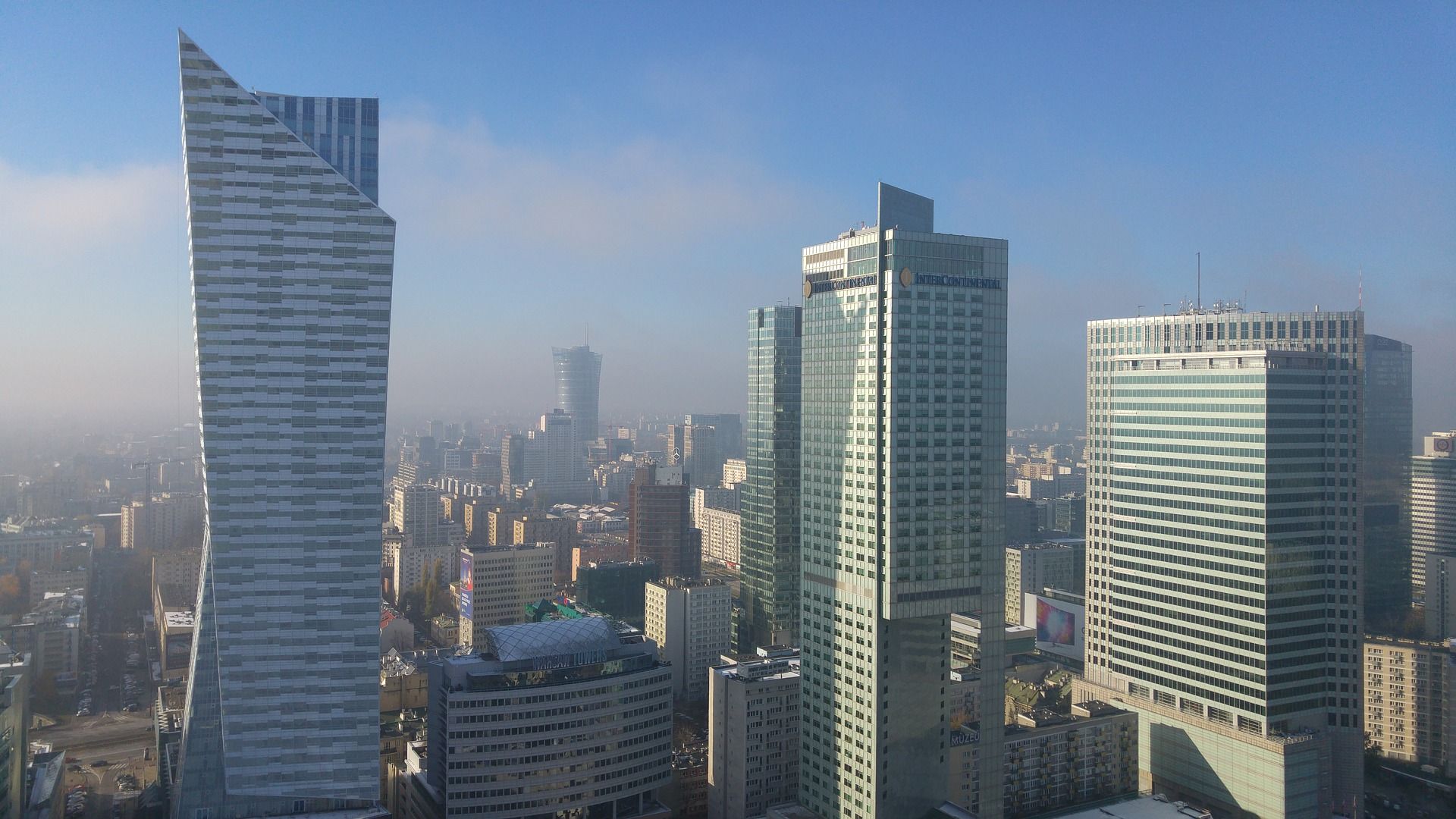 Panorama nieruchomości biur i mieszkań Warszawa
